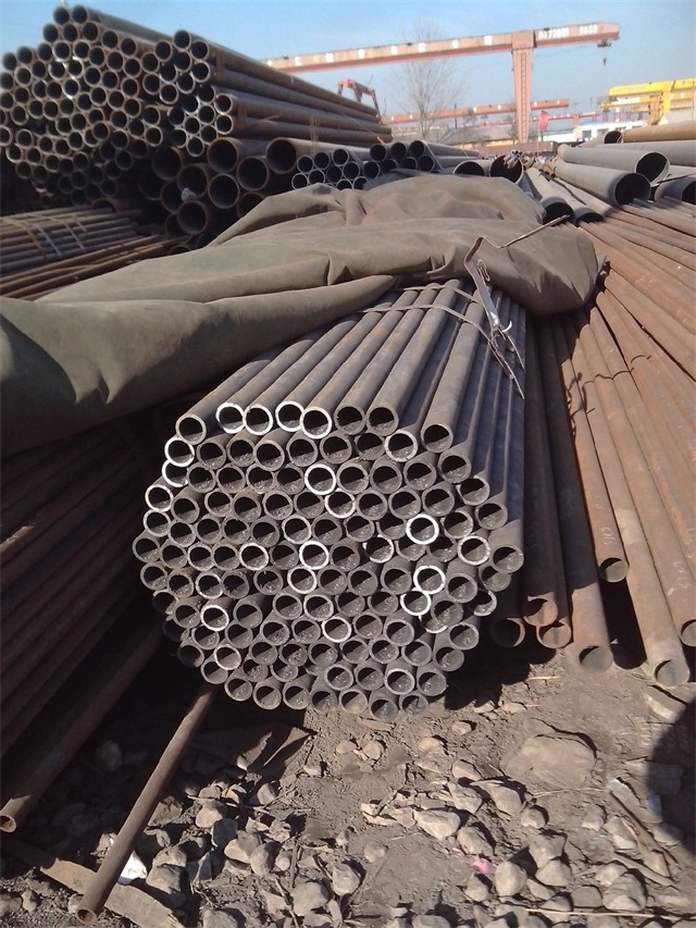 包头小口径无缝钢管