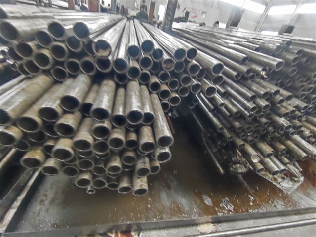 包头大口径精密无缝钢管现货