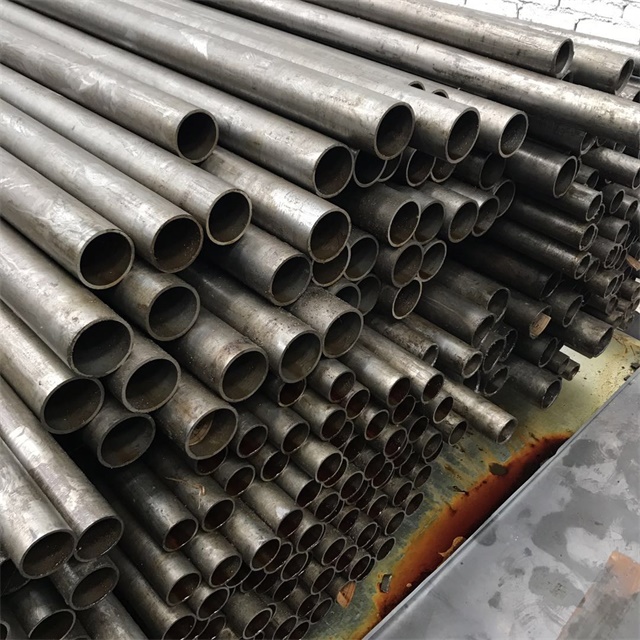 包头光亮无缝钢管厂