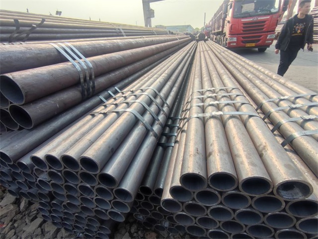 包头20#无缝钢管焊接